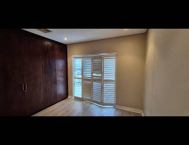 3 BEDROOM APARTMENT FOR SALE IN LA LUCIA